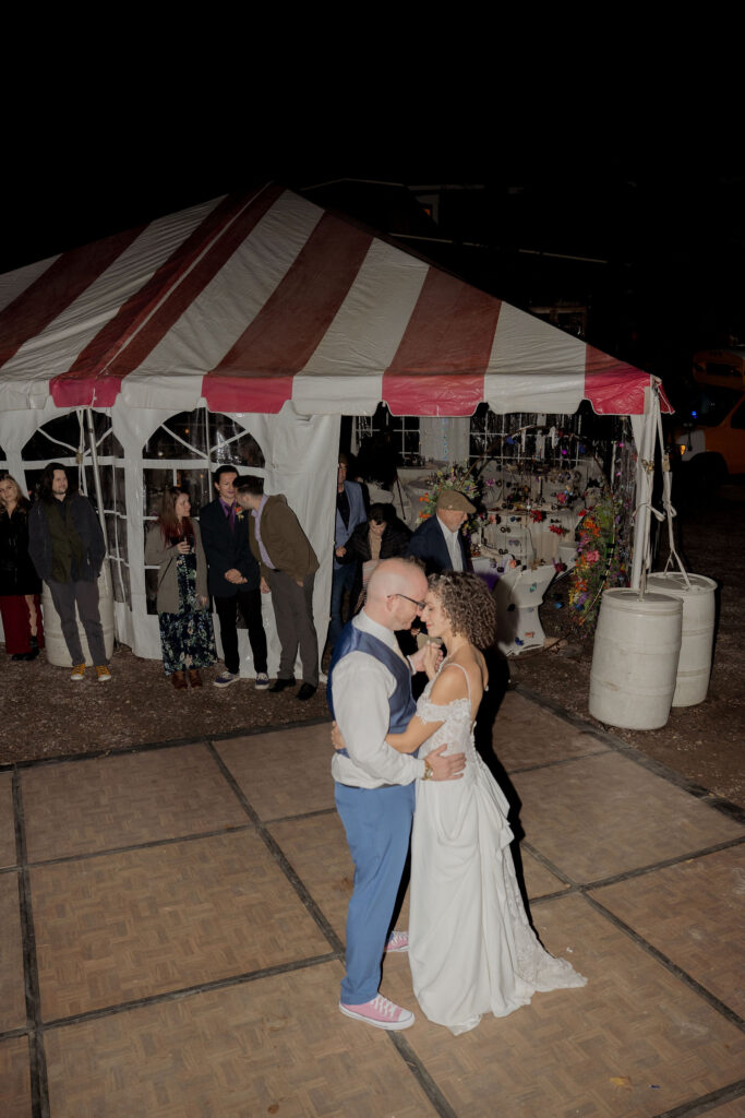couple dancing