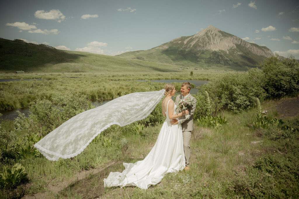 wedding couple portraits