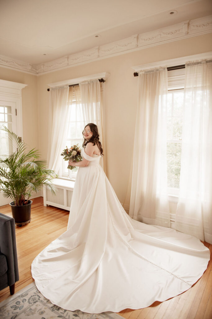 Alicia stepped into her gown