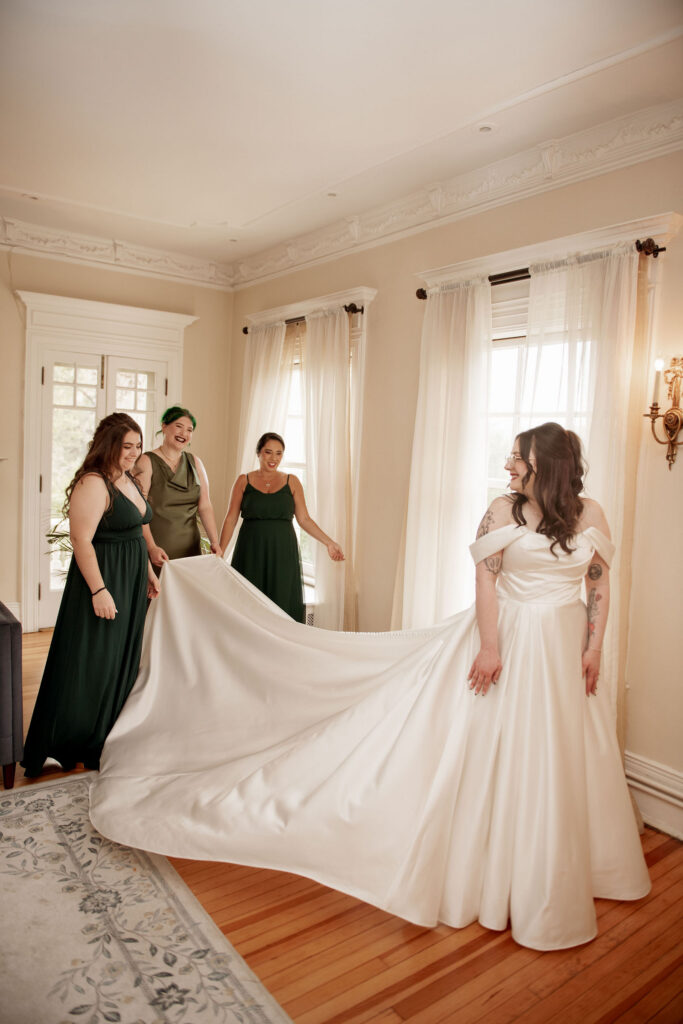 Alicia with bridesmaids