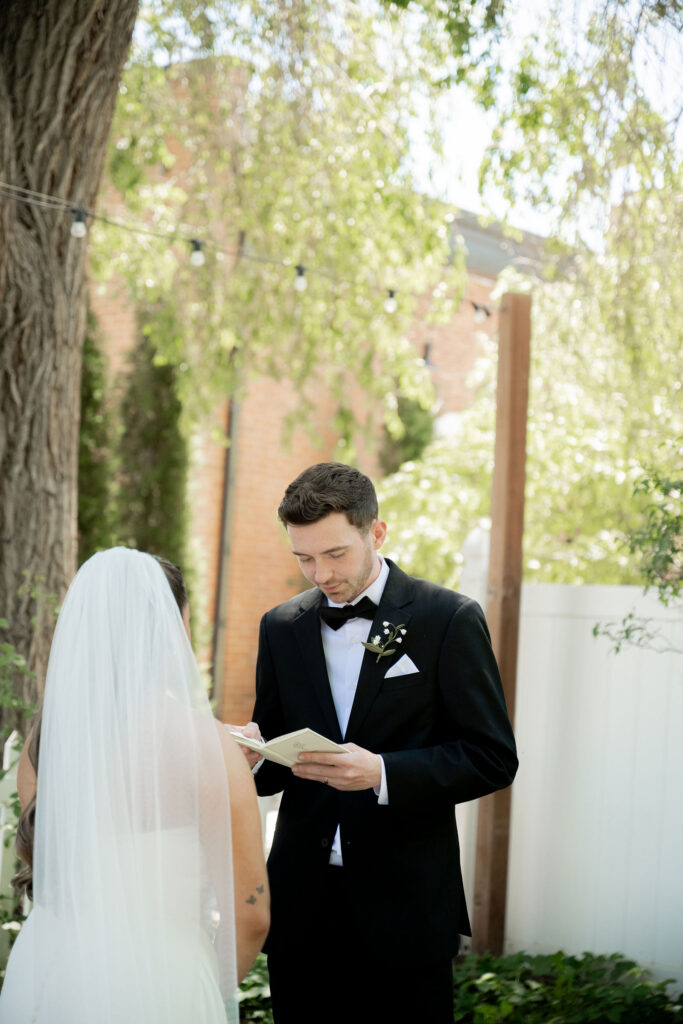 Bailey reading vows
