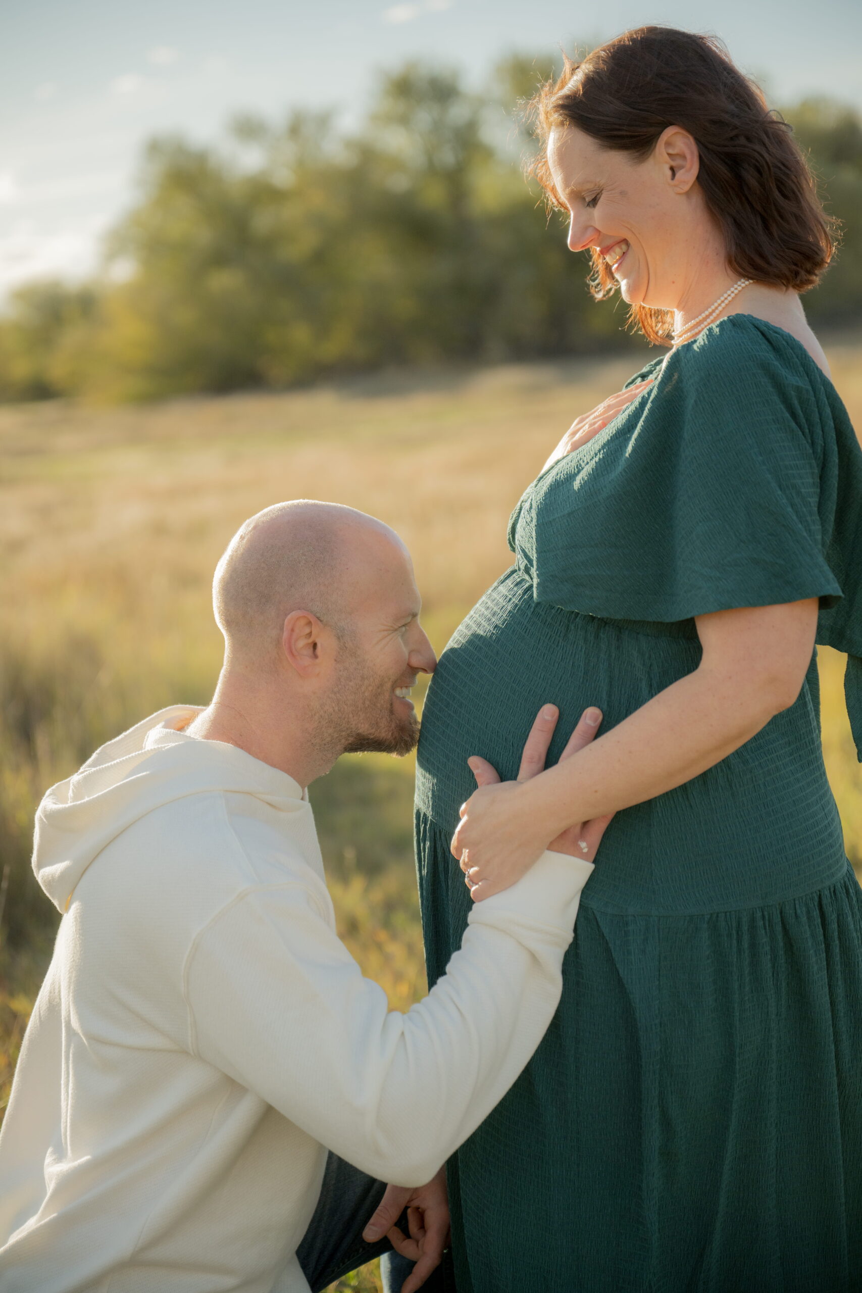 Outdoor maternity session in Colorado