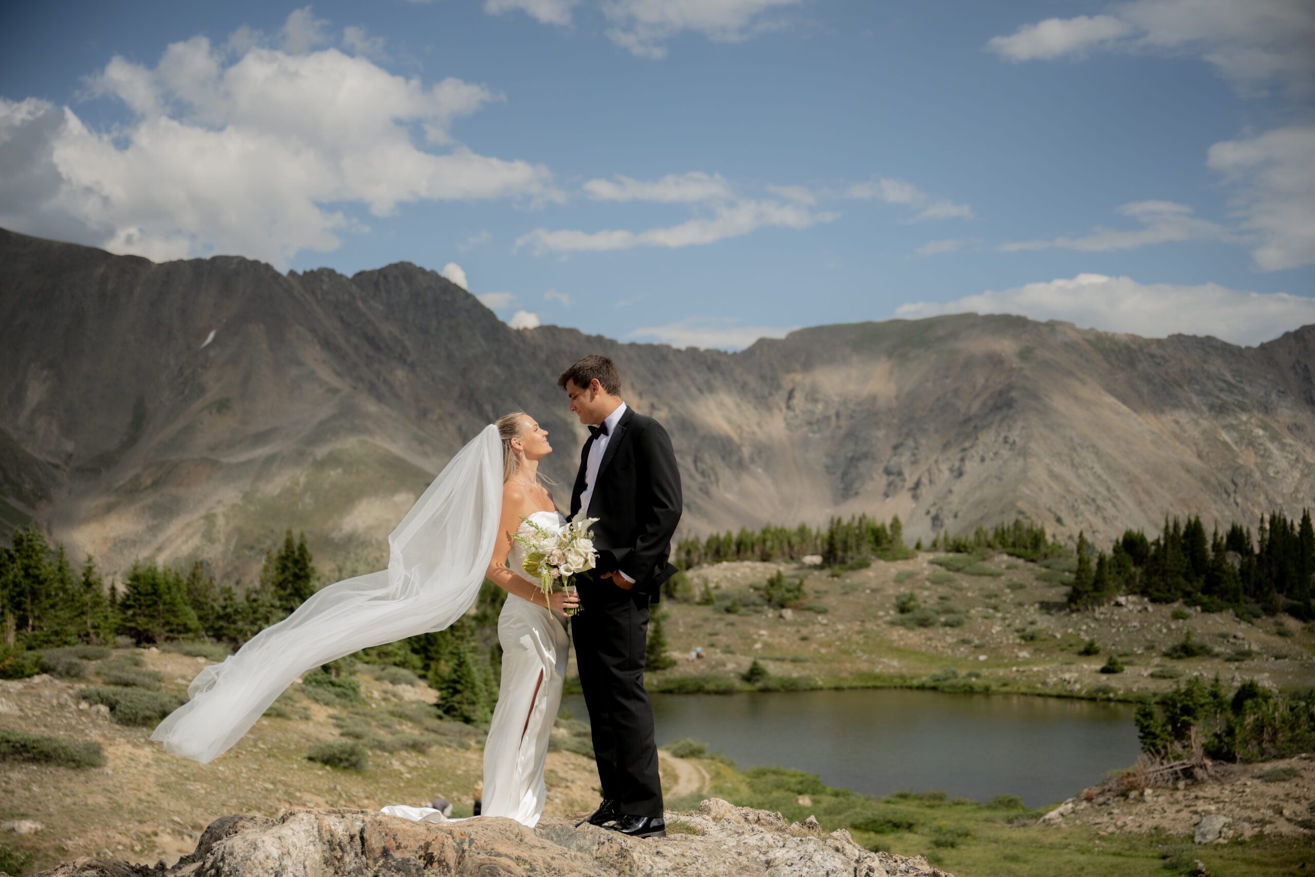Destination wedding photography in Colorado