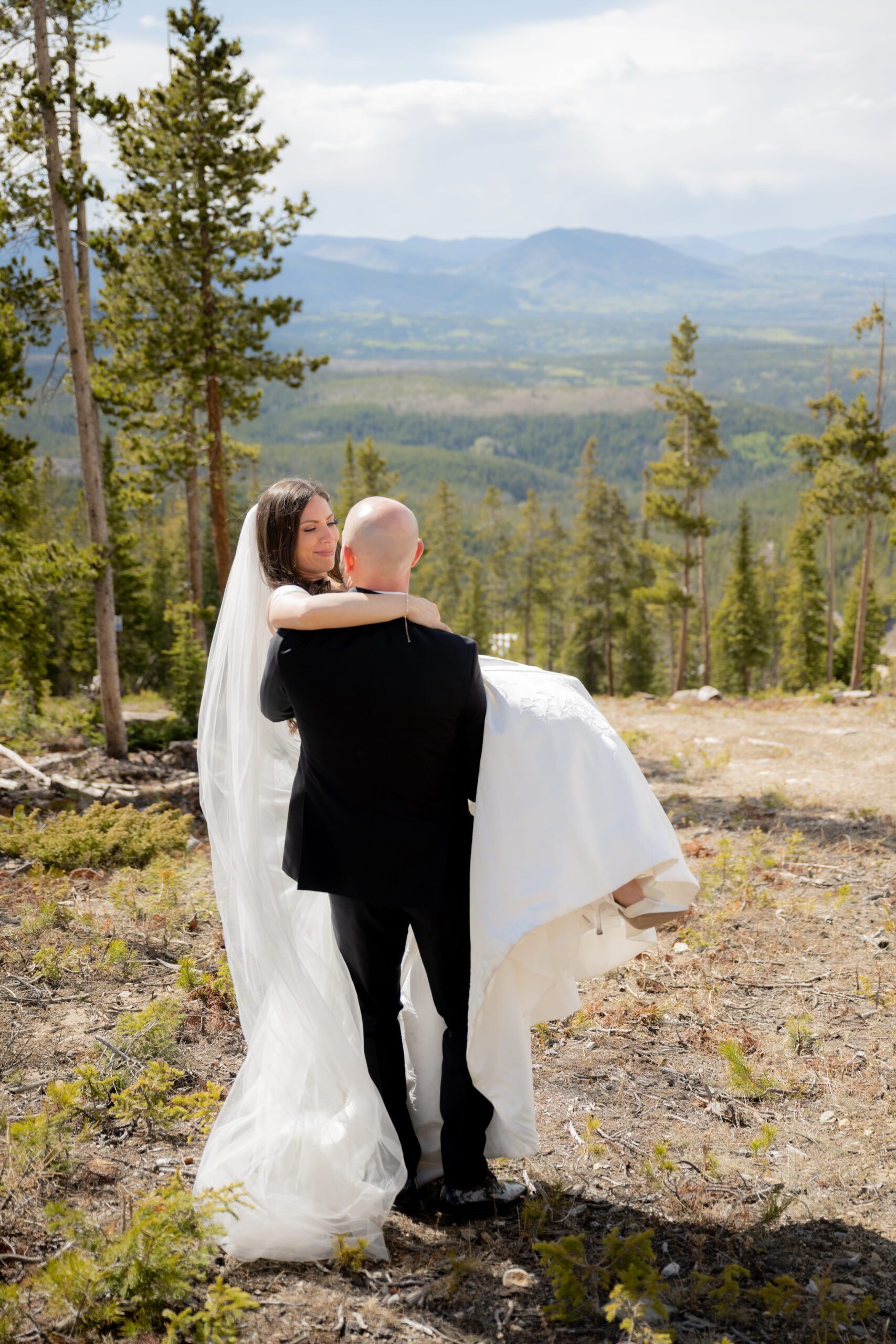 Contact Kelly for your destination wedding