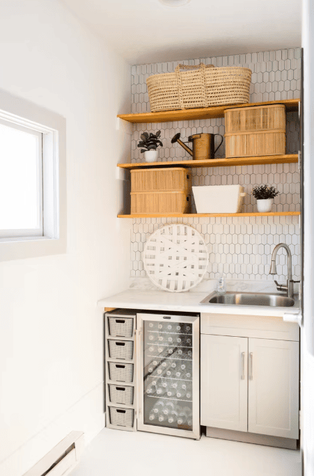 Small Kitchenette Interior